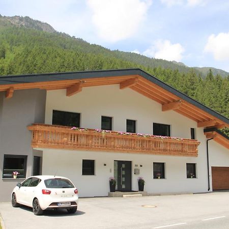 Apart Bergglück Sankt Leonhard im Pitztal Exterior foto