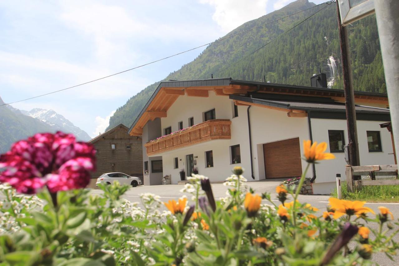Apart Bergglück Sankt Leonhard im Pitztal Exterior foto