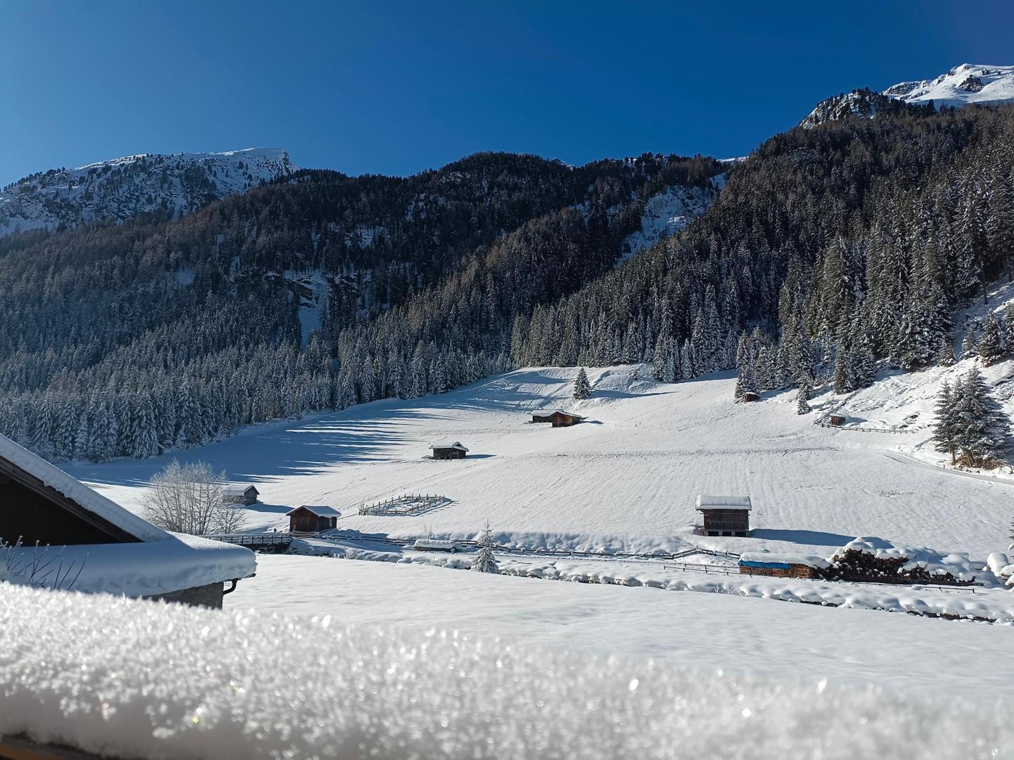 Apartamento Apart Bergglück Sankt Leonhard im Pitztal Exterior foto